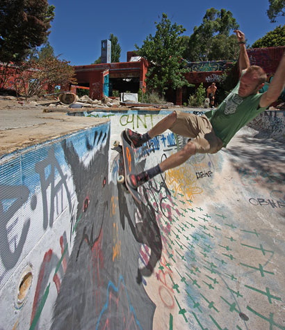 Tortoise pool - front smith